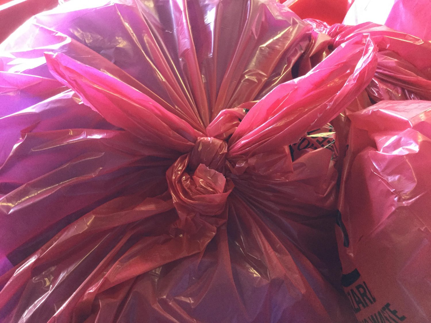 How to Properly Tie a Biohazard Bag Red Bag Waste