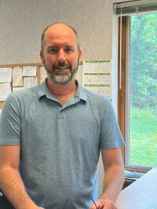 Travis Helin Employee Photo